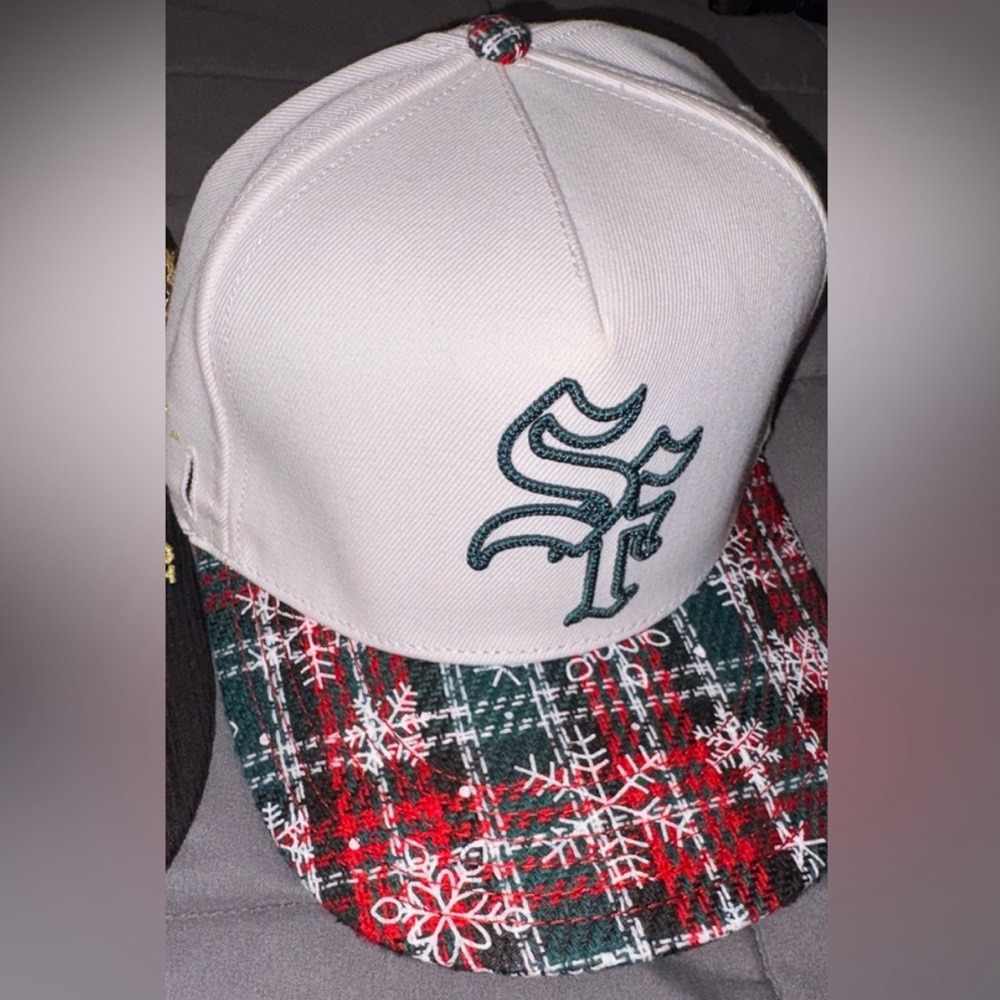 DVNIEL.LUU SF Hat